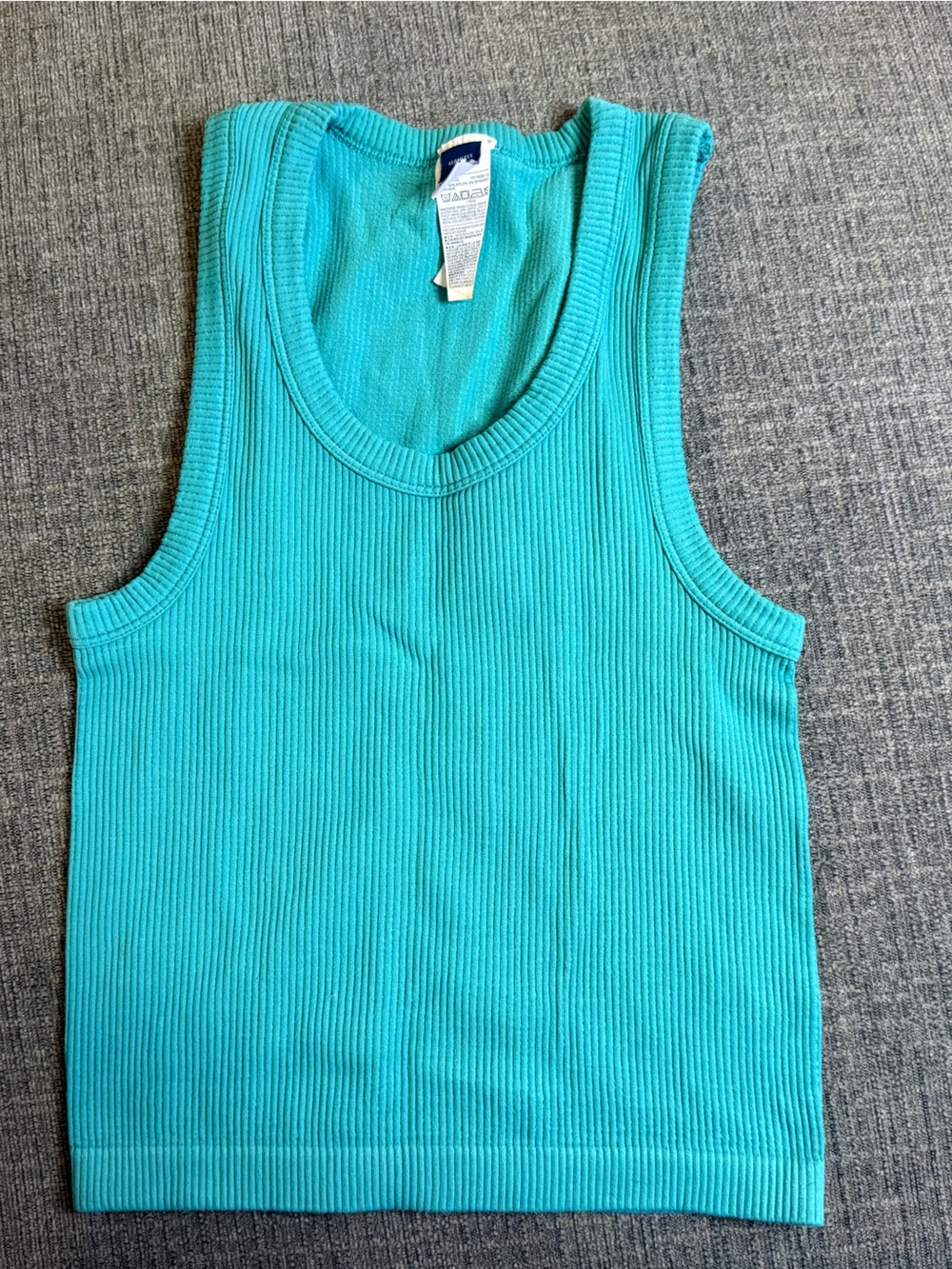 Old Navy women’s active tank